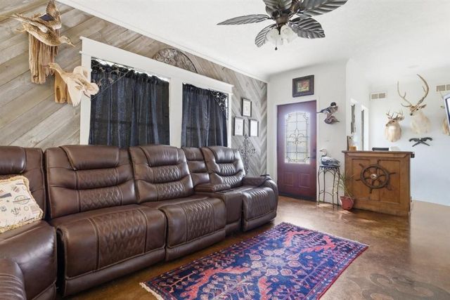 113 Deltra Hardin Rd Road, Hackberry, LA 70645