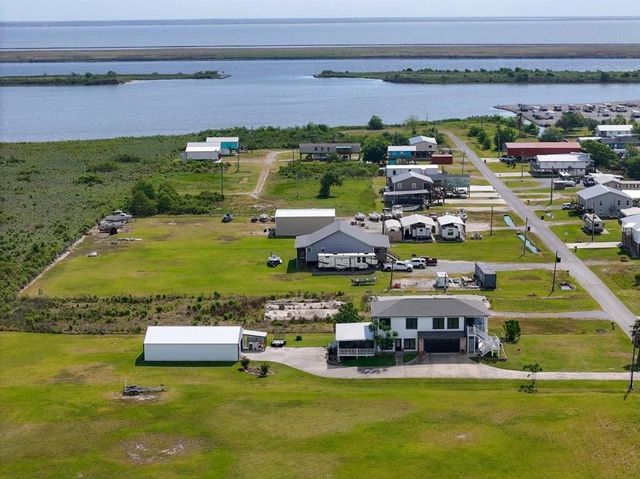 113 Deltra Hardin Rd Road, Hackberry, LA 70645