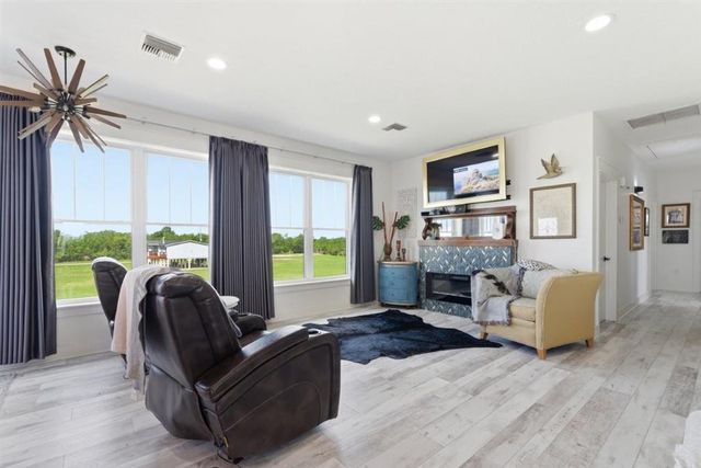 113 Deltra Hardin Rd Road, Hackberry, LA 70645