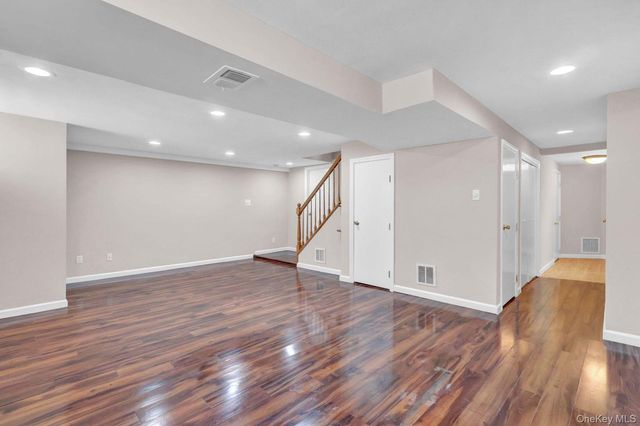 1315 Little Neck Avenue, North Bellmore, NY 11710