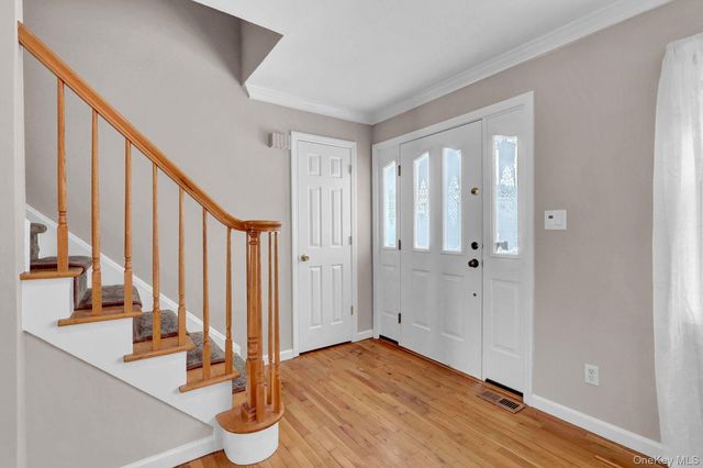 1315 Little Neck Avenue, North Bellmore, NY 11710