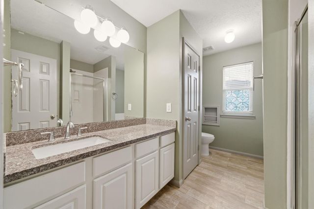 5110 Redemption Circle, Houston, TX 77018