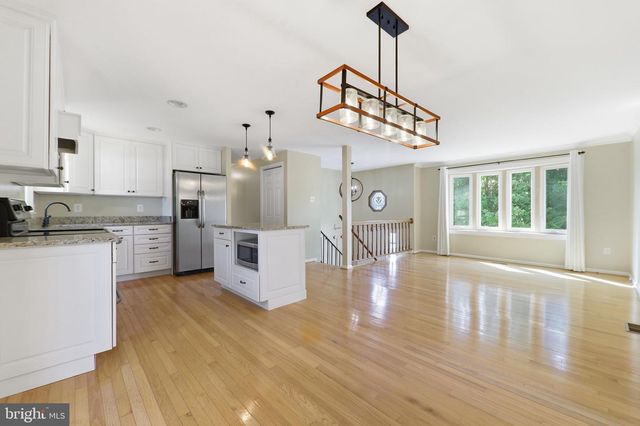 9910 MAIDBROOK RD, Baltimore, MD 21234