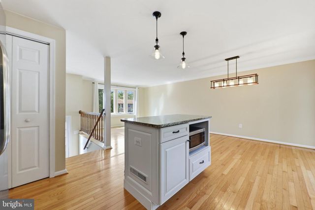 9910 MAIDBROOK RD, Baltimore, MD 21234