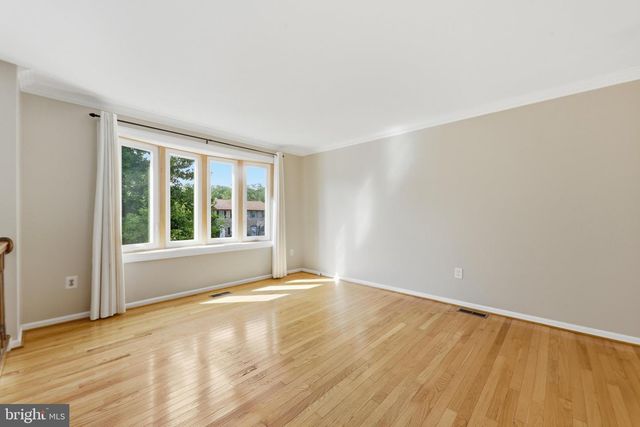 9910 MAIDBROOK RD, Baltimore, MD 21234