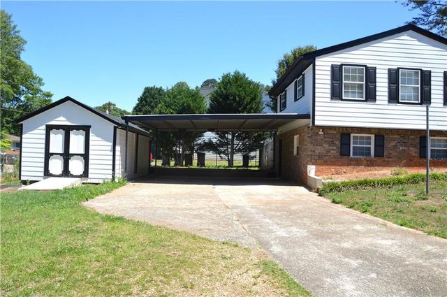 8288 Reinosa Way, Jonesboro, GA 30236