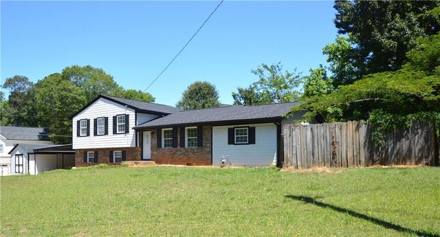 8288 Reinosa Way, Jonesboro, GA 30236
