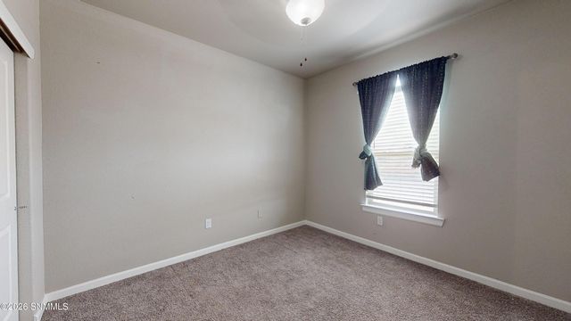 1092 Nickel Hl Avenue, Santa Teresa, NM 88008