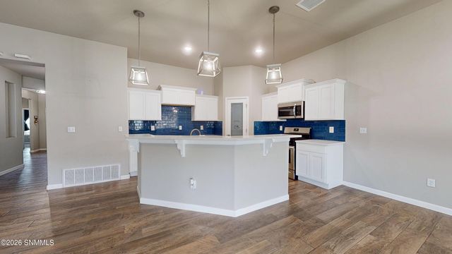 1092 Nickel Hl Avenue, Santa Teresa, NM 88008