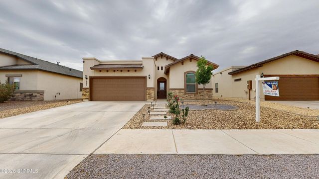 1092 Nickel Hl Avenue, Santa Teresa, NM 88008