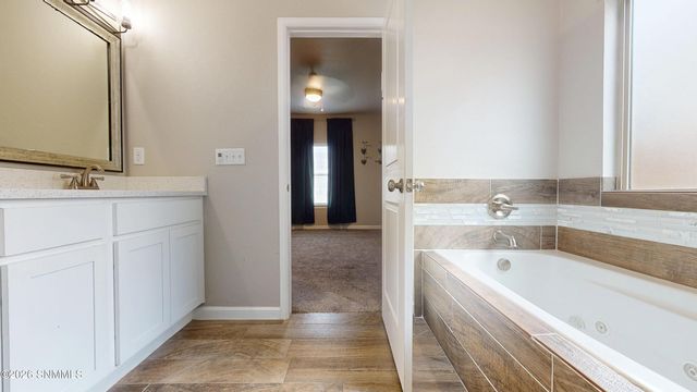 1092 Nickel Hl Avenue, Santa Teresa, NM 88008