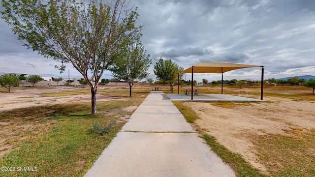 1092 Nickel Hl Avenue, Santa Teresa, NM 88008