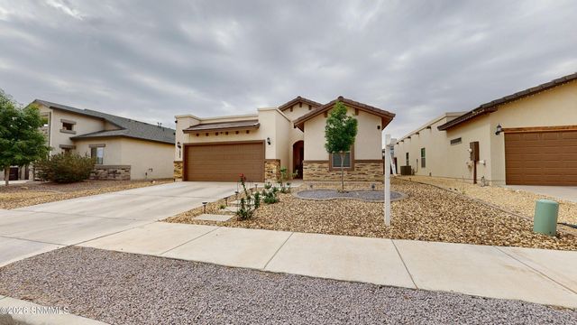 1092 Nickel Hl Avenue, Santa Teresa, NM 88008