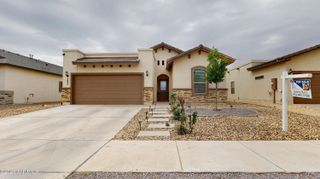 1092 Nickel Hl Avenue, Santa Teresa, NM 88008