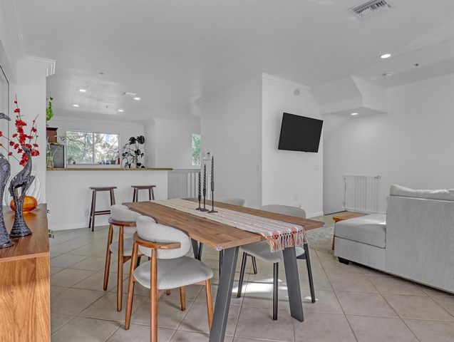 2850 S Oasis Drive, Boynton Beach, FL 33426