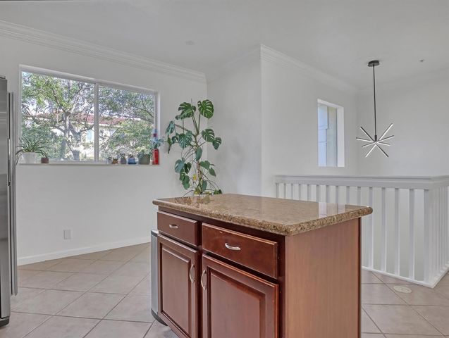 2850 S Oasis Drive, Boynton Beach, FL 33426