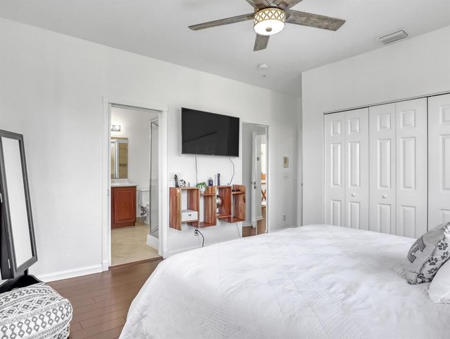2850 S Oasis Drive, Boynton Beach, FL 33426