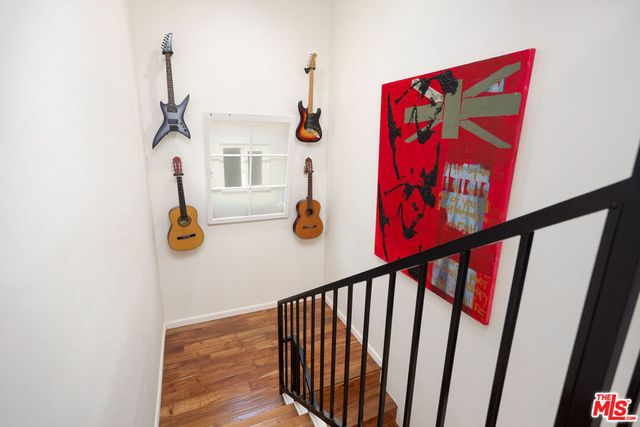 3247 Descanso Drive, Los Angeles, CA 90026