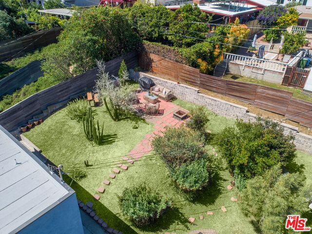 3247 Descanso Drive, Los Angeles, CA 90026