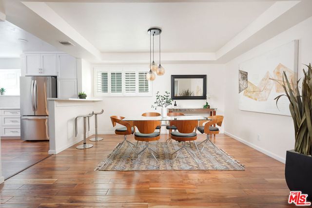 3247 Descanso Drive, Los Angeles, CA 90026