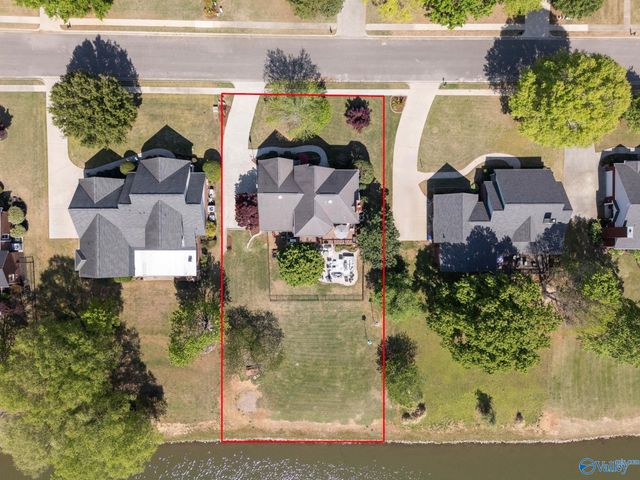 208 Lake Carmel Court, Huntsville, AL 35811