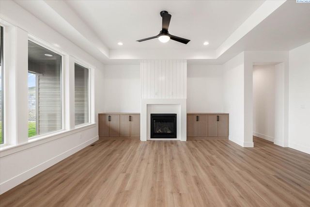 2385 Waterhill, Richland, WA 99352