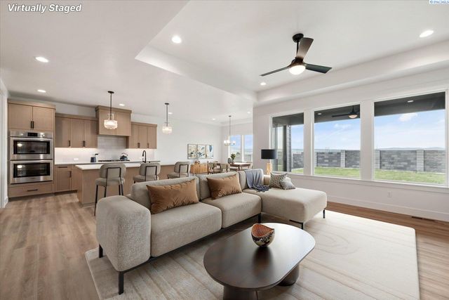 2385 Waterhill, Richland, WA 99352