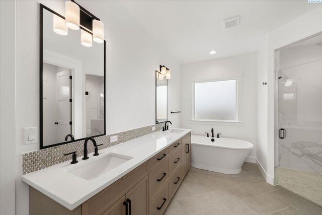 2385 Waterhill, Richland, WA 99352