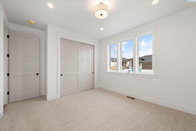 2385 Waterhill, Richland, WA 99352