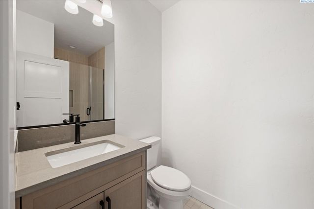 2385 Waterhill, Richland, WA 99352