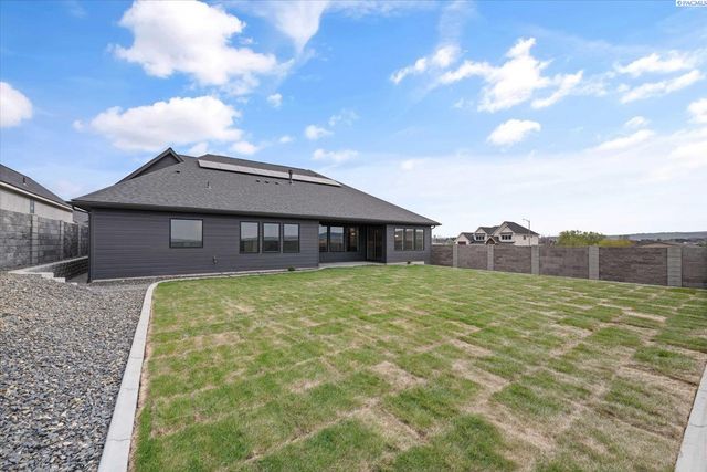 2385 Waterhill, Richland, WA 99352