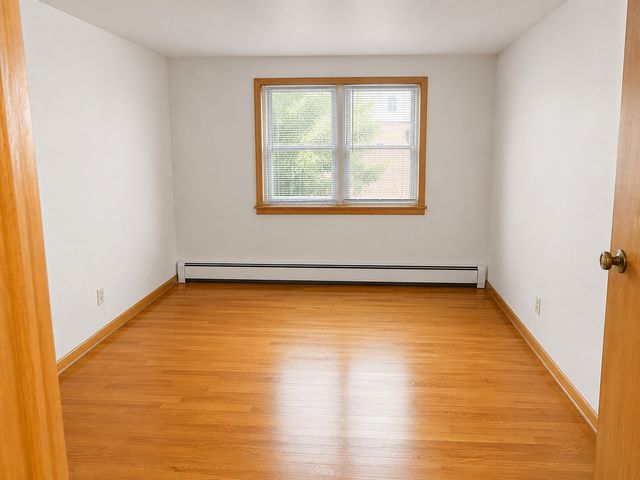 8300 W Forest Preserve Drive 3S, Chicago, IL 60634