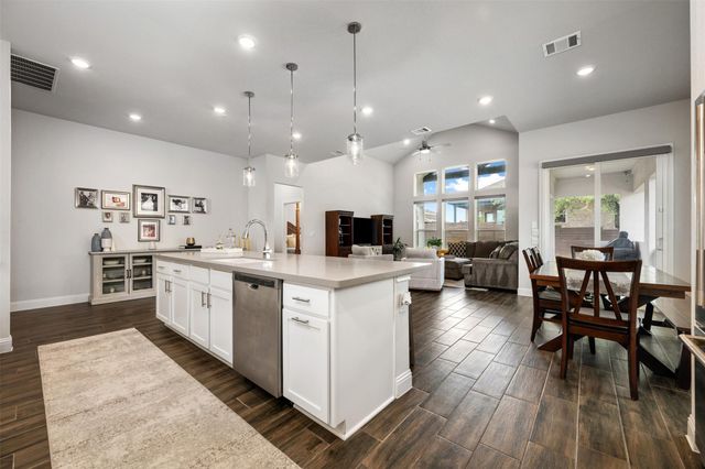 7116 Jument DR, Austin, TX 78738