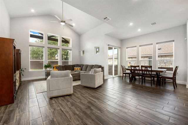 7116 Jument DR, Austin, TX 78738