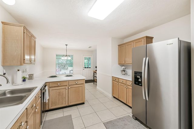 28915 Pine Forest Drive, Magnolia, TX 77355