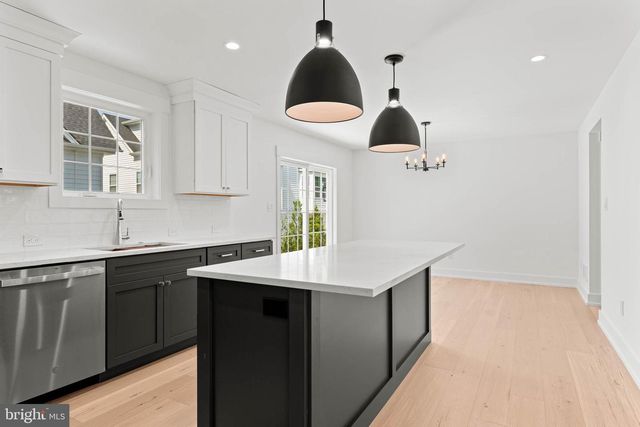 129 ROCKLAND AVE, Narberth, PA 19072