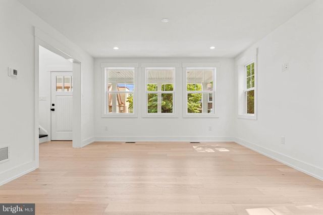 129 ROCKLAND AVE, Narberth, PA 19072