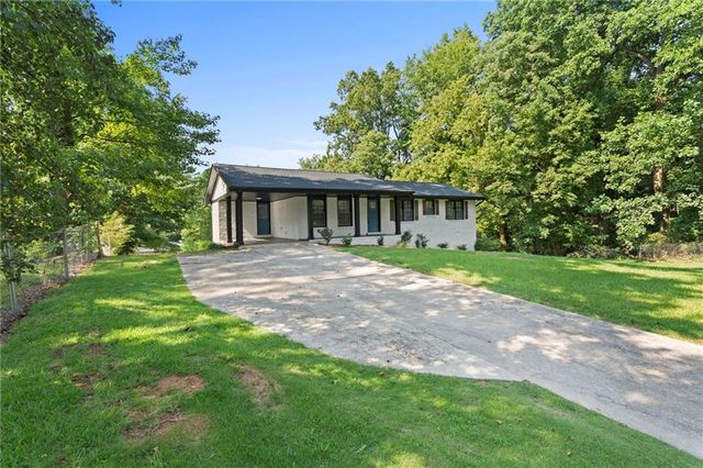 1939 Wee Kirk SE Road, Atlanta, GA 30316