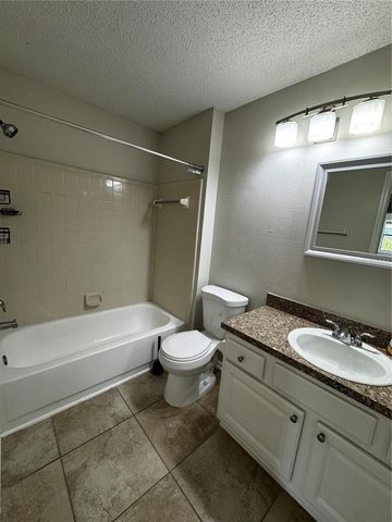11901 4TH STREET N 2202, St Petersburg, FL 33716