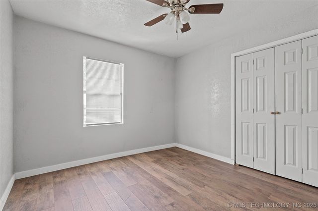 1104 Veterans Avenue, Marietta, OK 73448