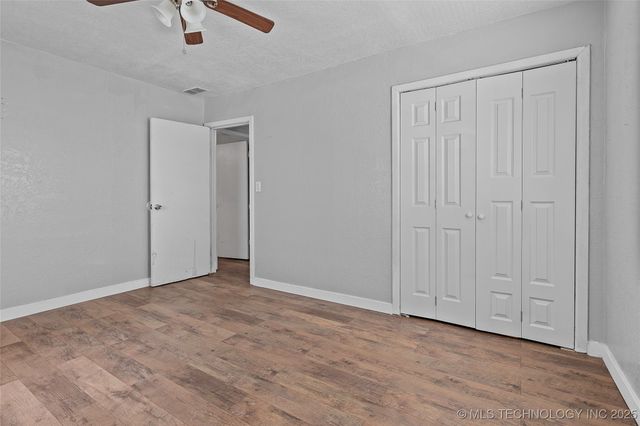 1104 Veterans Avenue, Marietta, OK 73448