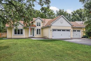 9459 Jamestown Street NE, Blaine, MN 55449