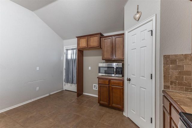 9408 Pear Street, Oklahoma City, OK 73130