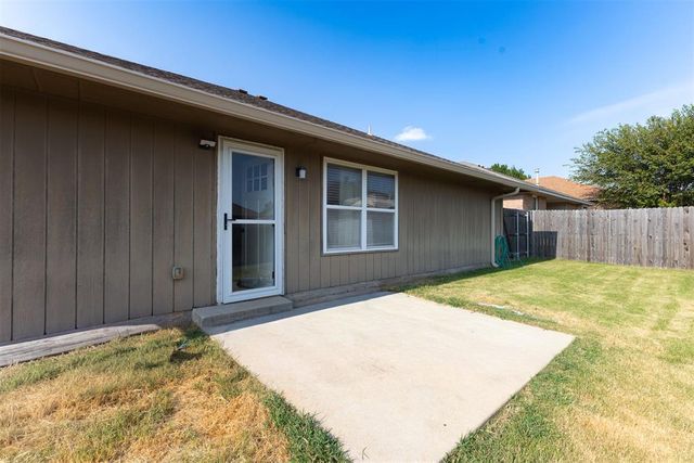 9408 Pear Street, Oklahoma City, OK 73130