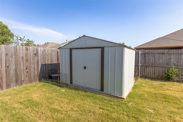 9408 Pear Street, Oklahoma City, OK 73130