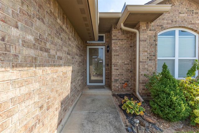 9408 Pear Street, Oklahoma City, OK 73130