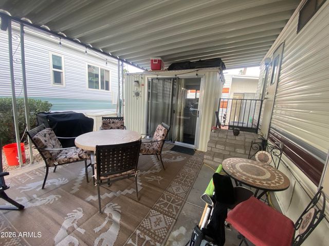 1127 S SHAWNEE Drive, Apache Junction, AZ 85119