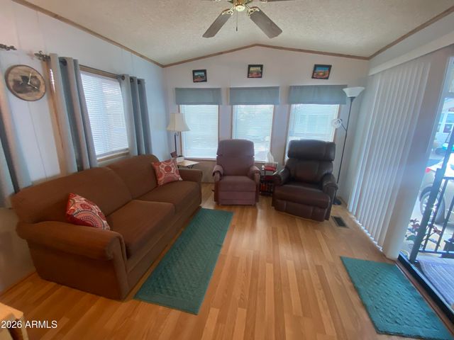 1127 S SHAWNEE Drive, Apache Junction, AZ 85119