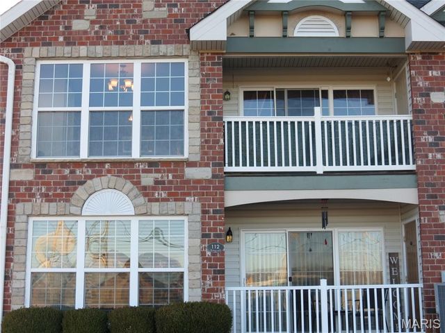 122 Lily Pad Lane, St Peters, MO 63376