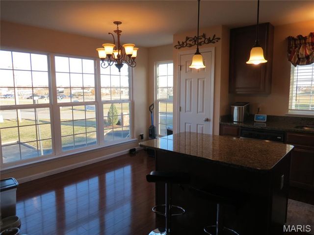 122 Lily Pad Lane, St Peters, MO 63376